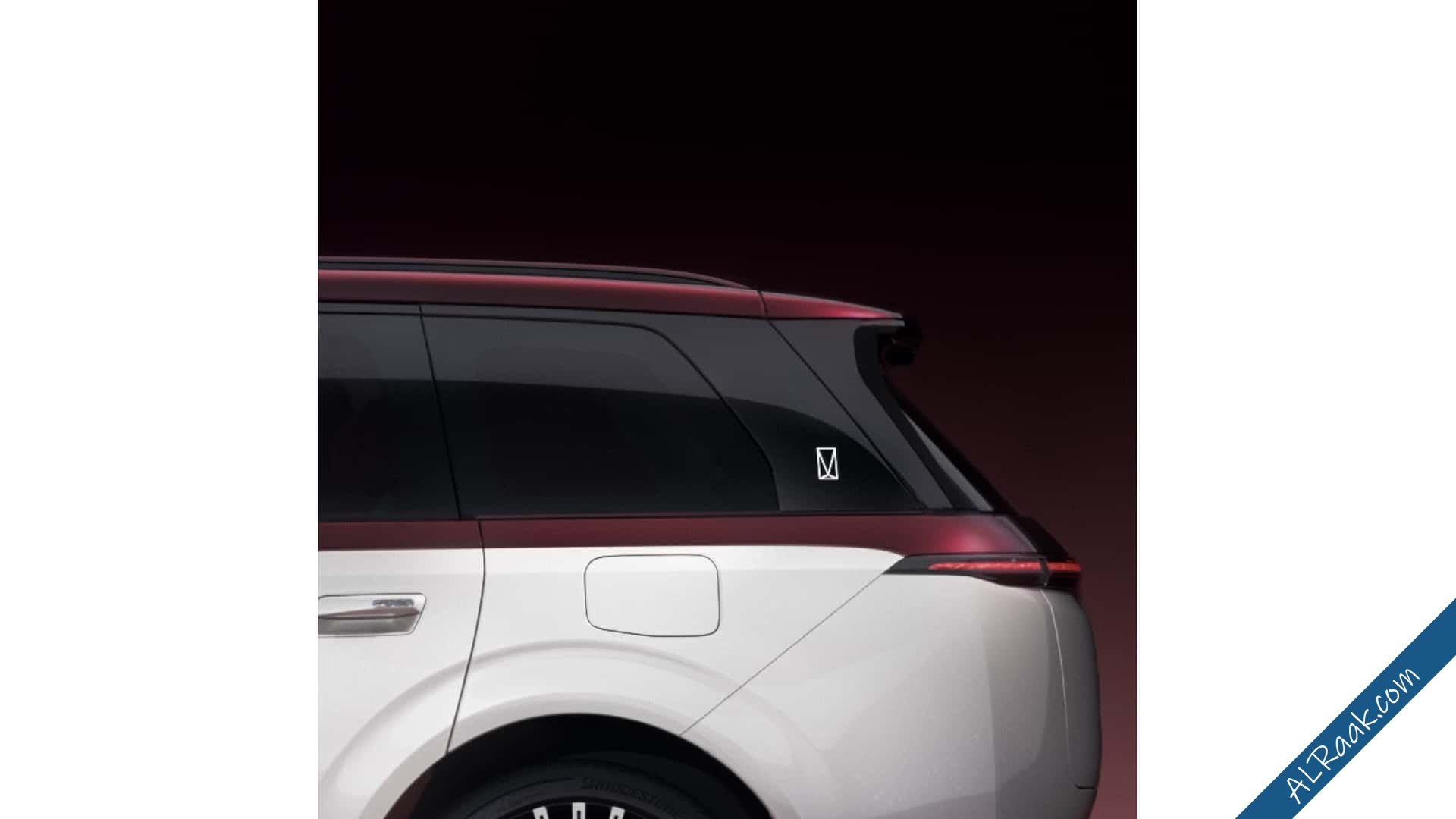 أفاتار T09 سيارة SUV فاخرة بستة مقاعد تستهدف مرسيدس GLS وبي ام دبليو X7-4.jpg