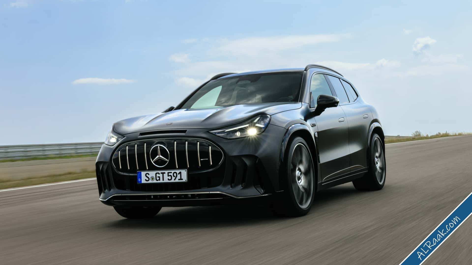 مرسيدس AMG GT SUV 2028 تظهر رسمياً بقوة تصل إلى 1153 حصاناً-2.jpg