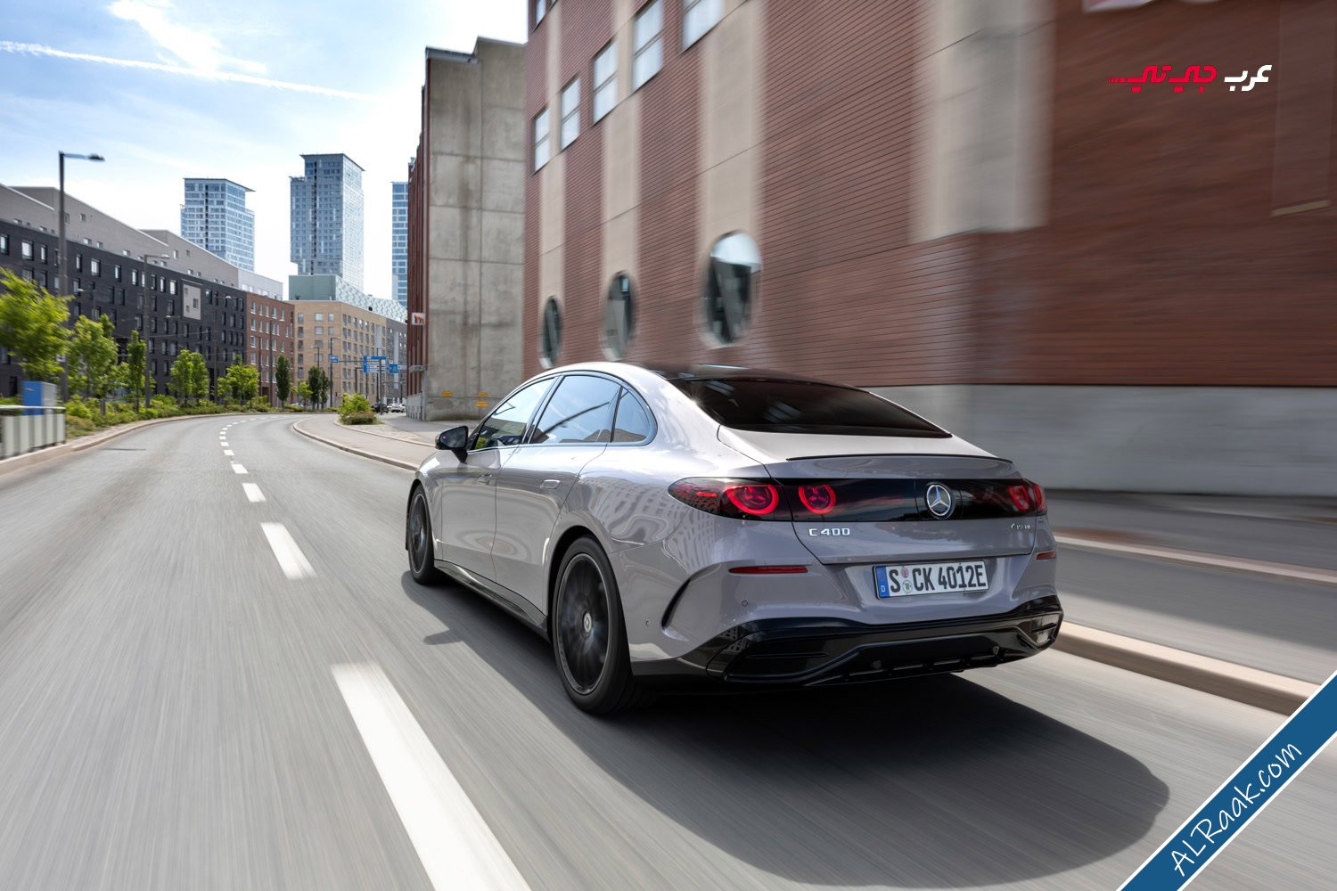 مرسيدس C 300 4Matic Electric أجدد وأرخص CClass كهربائية لكن سعرها ليس منخفضاً-2.jpg