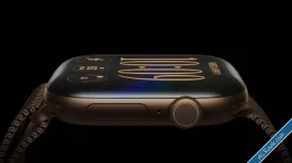ساعة Apple Watch Series 12 تأتي بشاشة أصغر وهيكل أعرض مع حواف أوسع حول الشاشة #appleevent