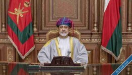 جلالة السلطان يهنّئ الرئيس الأوكراني