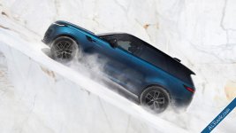 رنج روفر سبورت الكهربائية تصل بأداء V8 وصمت مطلق ومدى 600 كم-6.jpg