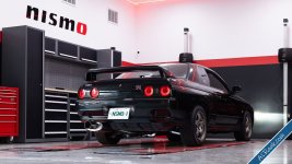 نيسان تفتتح أول مركز نيسمو خارج اليابان لصيانة وترميم سيارات سكايلاين GTR-3.jpg