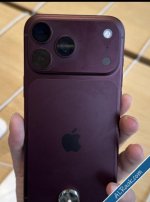 مستخدمو iPhone 18 Pro يواجهون مشكلة جديدة في اللون العنابي الطلاء يتلاشى لدى بعض الأجهزة-1.jpg