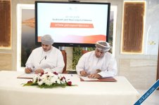 توقيع 33 عقدًا تنمويًا واستثماريًا في الداخلية بقيمة 8 ملايين ريال-3.jpg