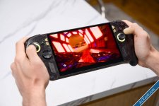 مراجعة ASUS ROG Xbox Ally X20 شاشةOLED مذهلة وتصميم فاخر لعشاق الألعاب المحمولة-4.jpg