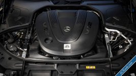 مرسيدس تعترف بسوء تقدير عشاق V8 وتُلمّح إلى مفاجأة بمحركات V12